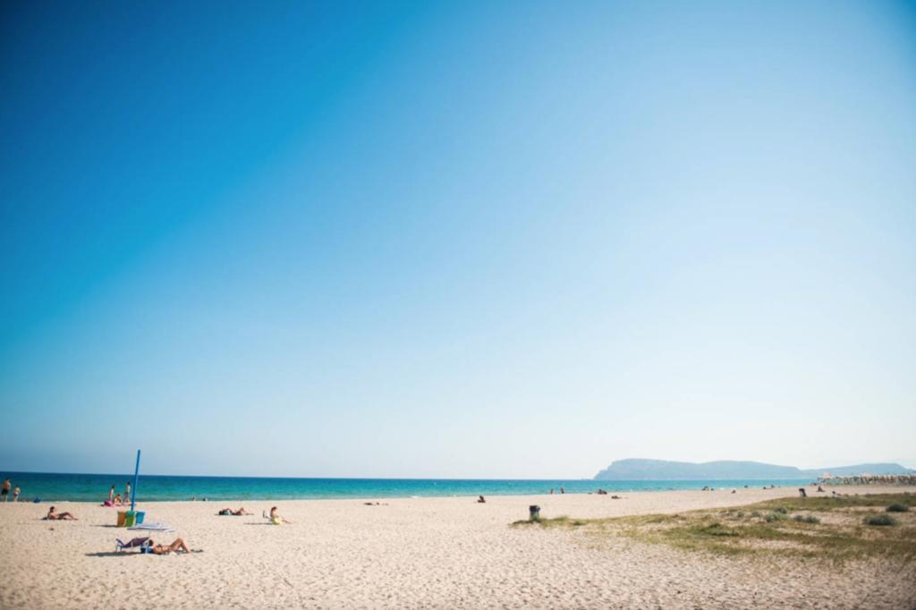 Apartamento Poetto Beach Quartu SantʼElena Exterior foto